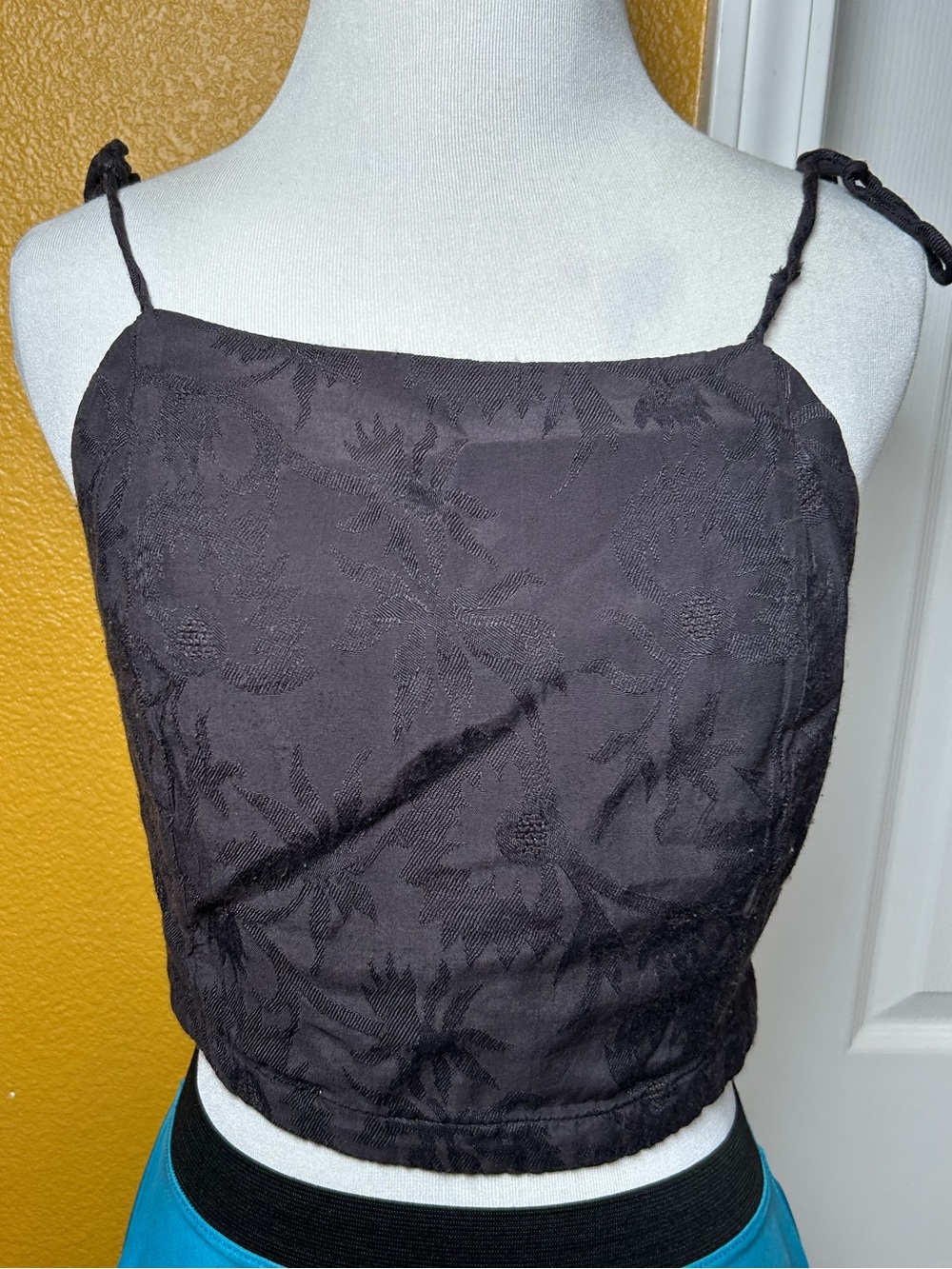 Cutesy, AMUSE SOCIETY, embroidered top!! - Picture 3 of 11